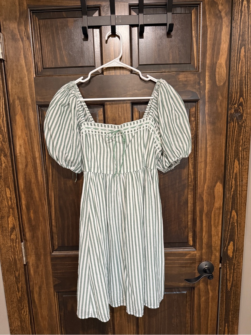 Abercrombie & Fitch Green and White Striped Puff-Sleeve Midi Dress
